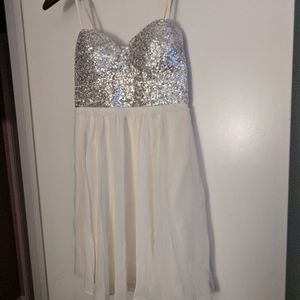 En Creme Cream Sequin Dress